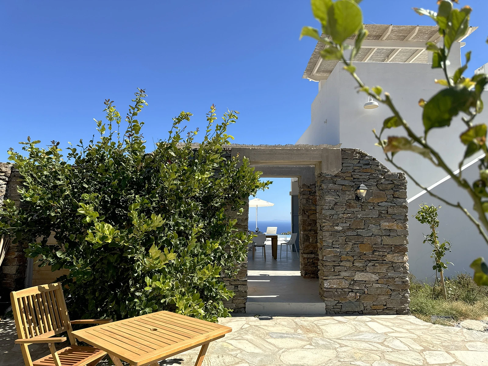 Garden-1-Lemon-Seating